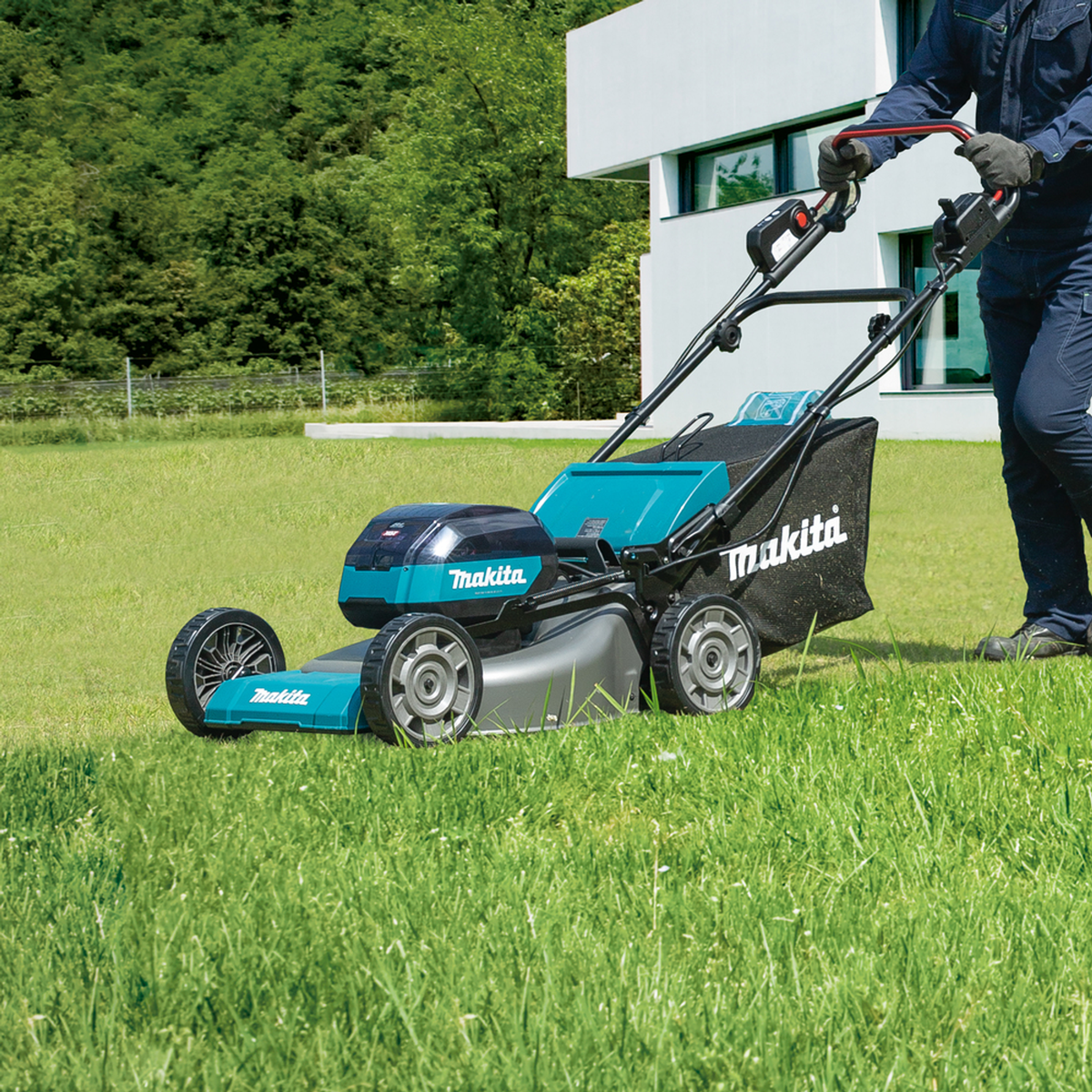 LM002GZ - Makita LM002GZ XGT 40 V 534 mm Samojezdna bezprzewodowa kosiarka do trawy - Zdjęcie 22