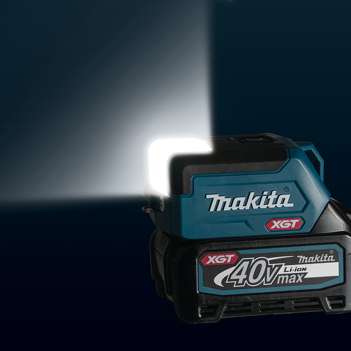 ML011G01 - Torcia LED Makita ML011G01 con Uscita USB XGT 40V - Immagine 14
