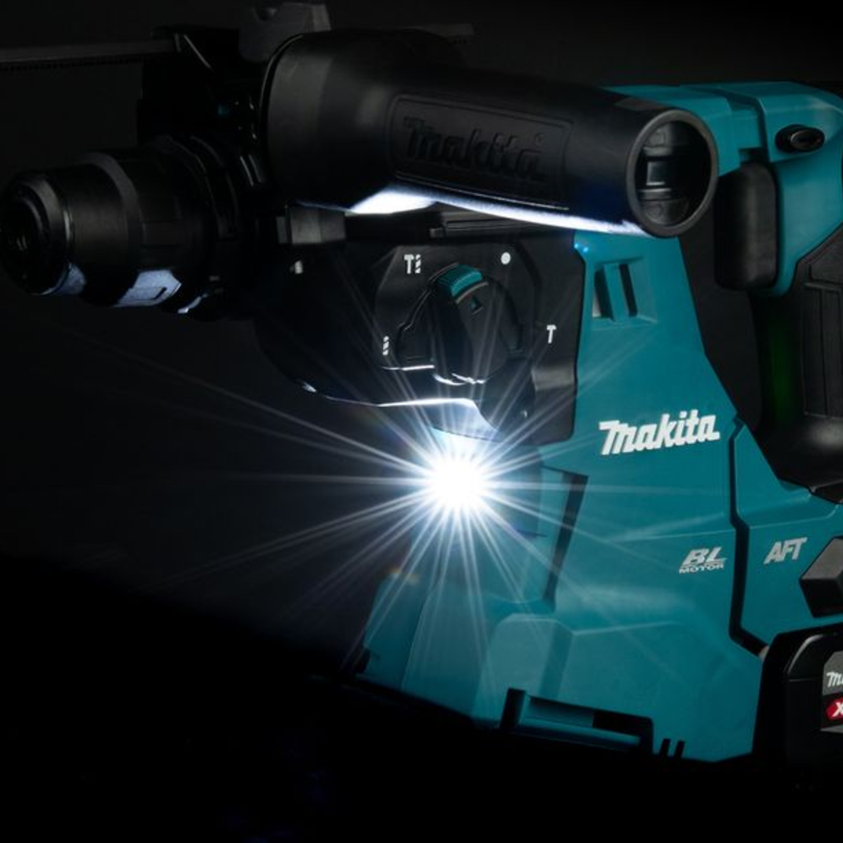 HR011GZ01 - Wiertarko-wkrętarka udarowa Makita HR011GZ01 40 V - Zdjęcie 22