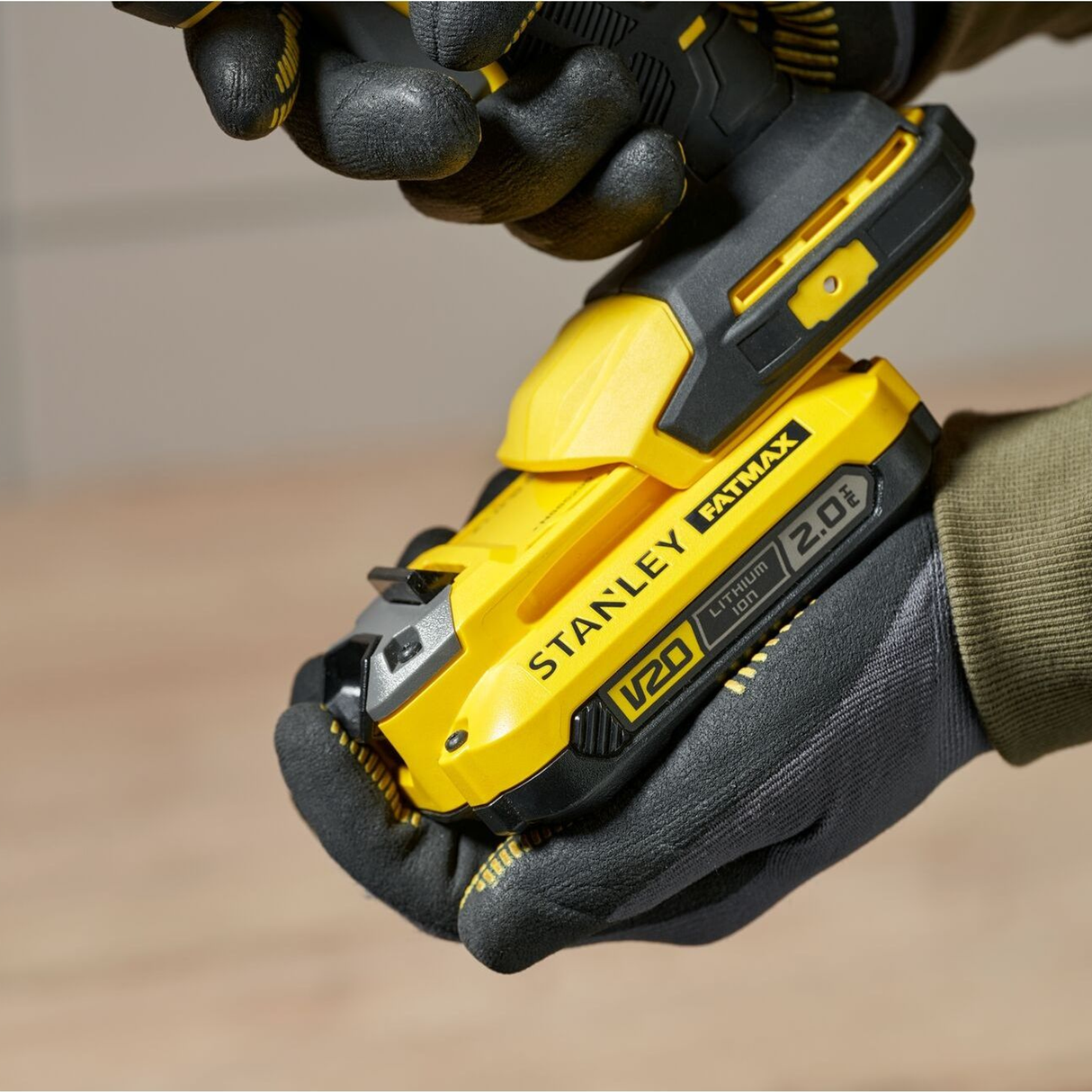 SFMCE600B-XJ - Pistolet do uszczelniania Stanley FatMax SFMCE600B-XJ 18 V - Zdjęcie 7