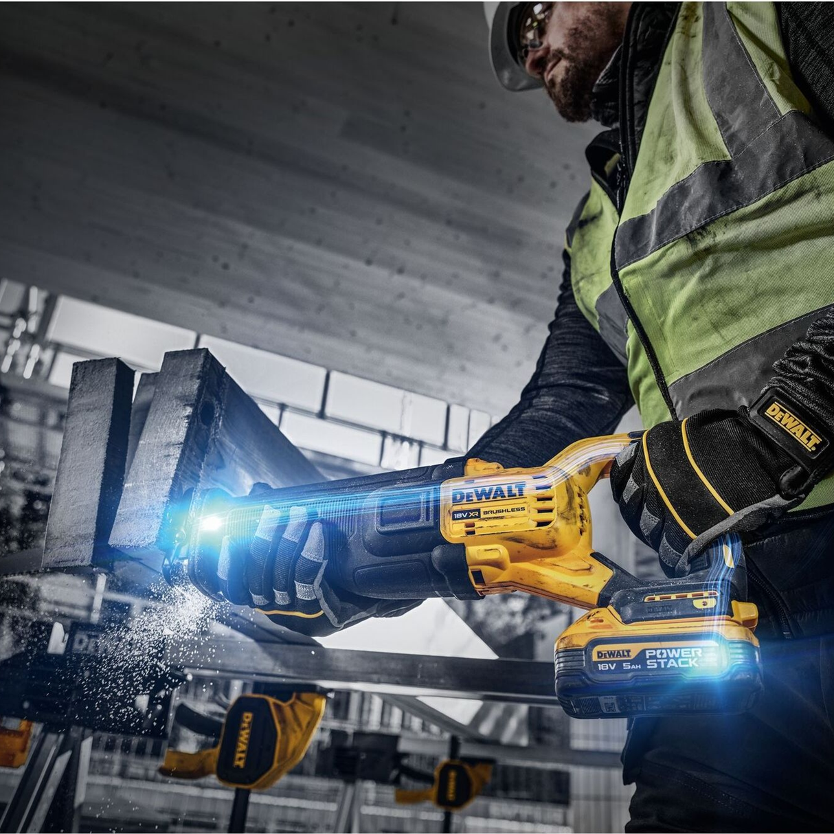 DCS386H2T-QW - Dewalt DCS386H2T-QW 18 V 5 Ah bezszczotkowa piła szablasta - Zdjęcie 8