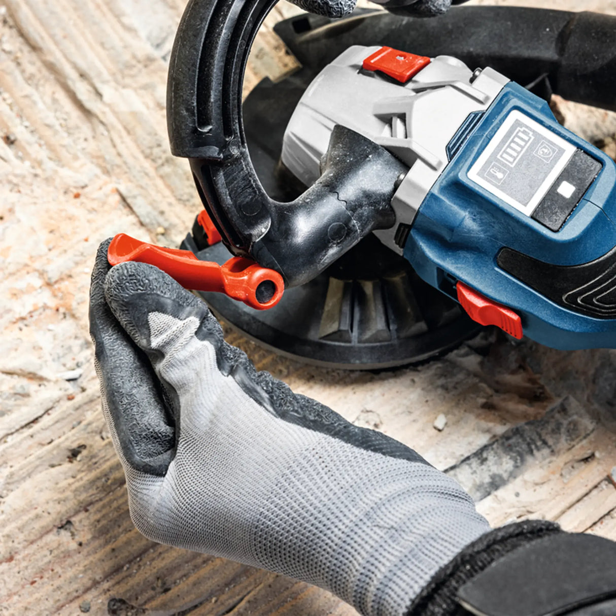 Levigatrice Bosch GBR 18V-15 S PRO 18V