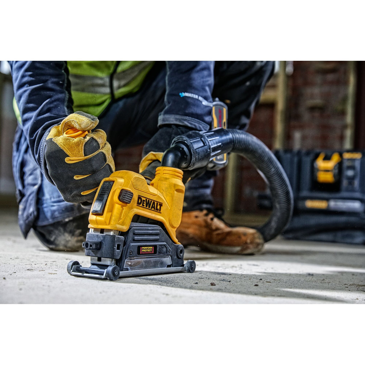 DWE46225-XJ - Osłona tnąca Dewalt DWE46225-XJ do szlifierki kątowej 125 mm - Zdjęcie 9