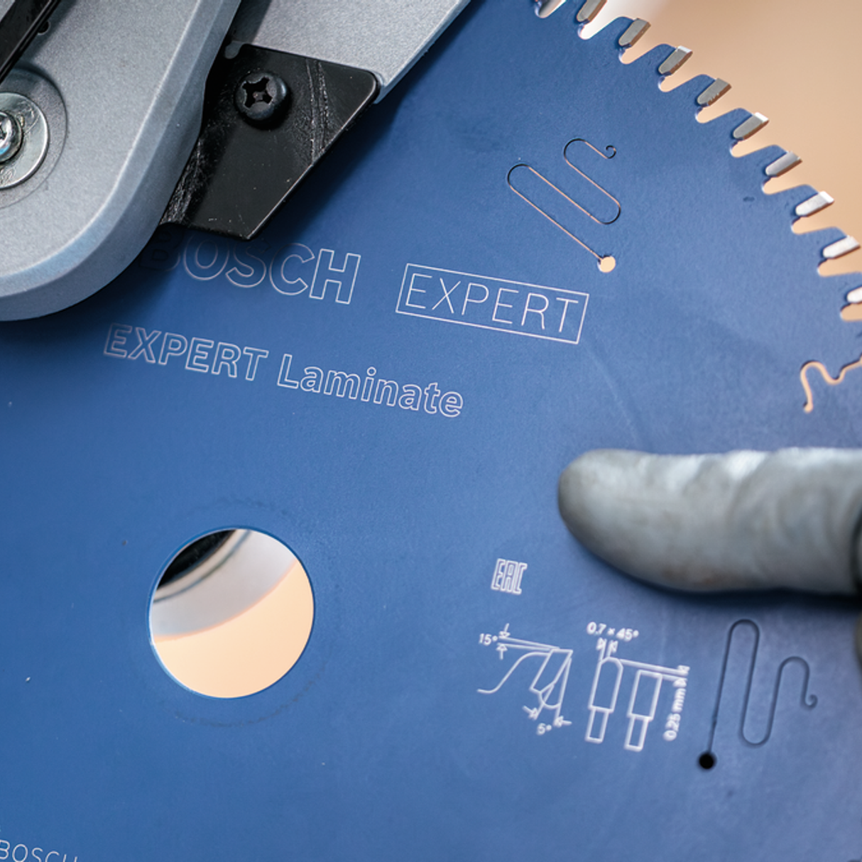 2608902213 - Tarcza piły tarczowej Bosch Expert Laminate do laminatów - Zdjęcie 14