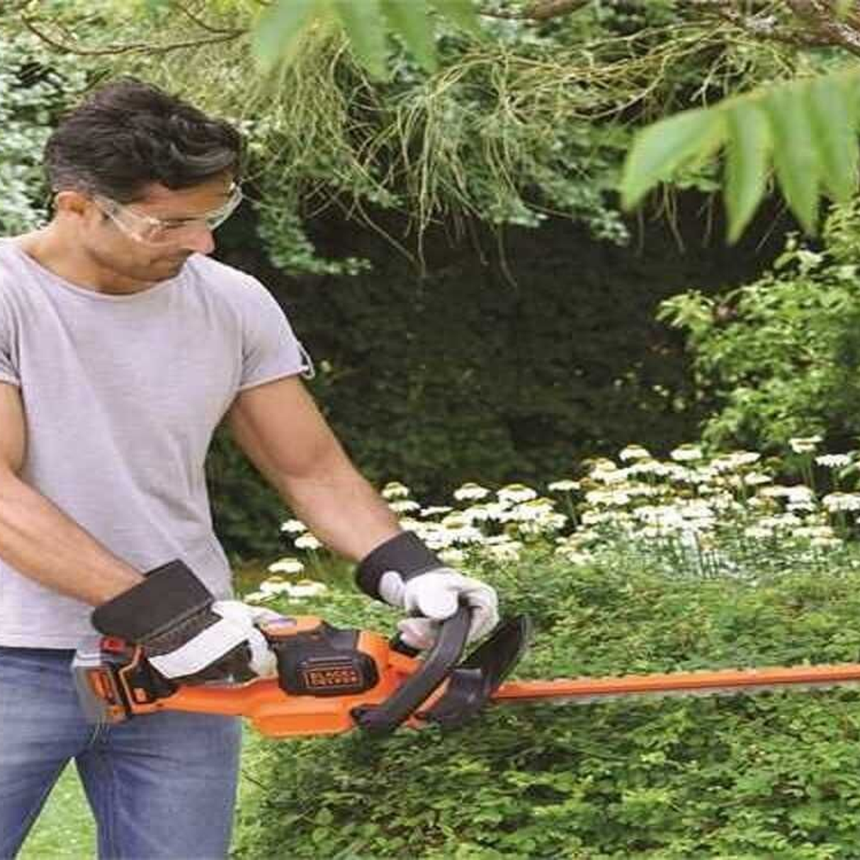 GTC18504PC-QW - Podkaszarka do żywopłotów Black & Decker GTC18504PC-QW 18 V 4 Ah - Zdjęcie 3