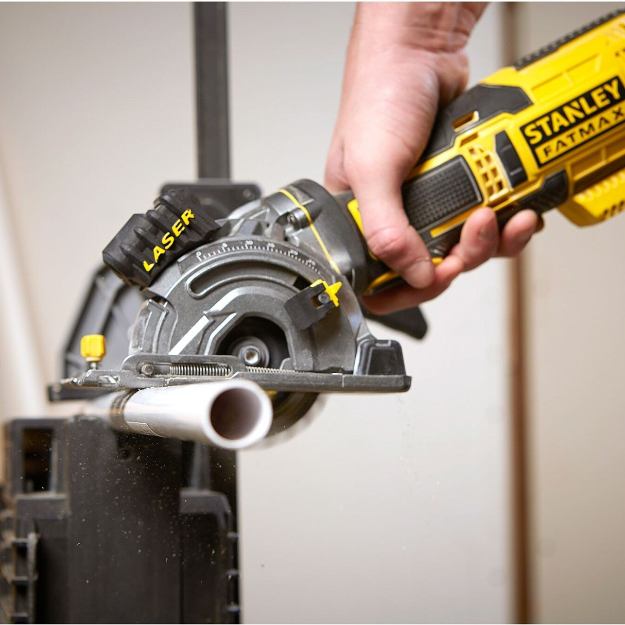 FME380K-QS - Stanley FatMax FME380K 650W Mini pilarka tarczowa - Zdjęcie 10