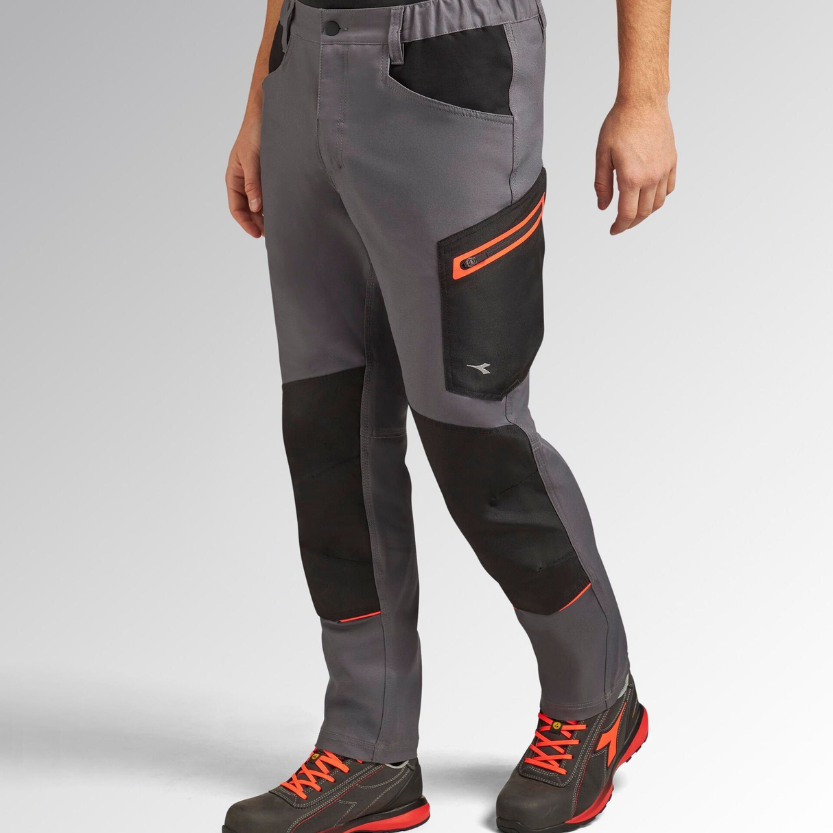 702.183064-75070- - Spodnie robocze Diadora Utility Pant Stretch Performance 2.0 w kolorze stalowoszarym - Zdjęcie 2